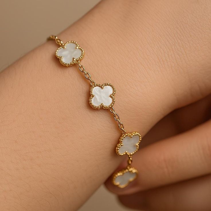 Clover Bracelet