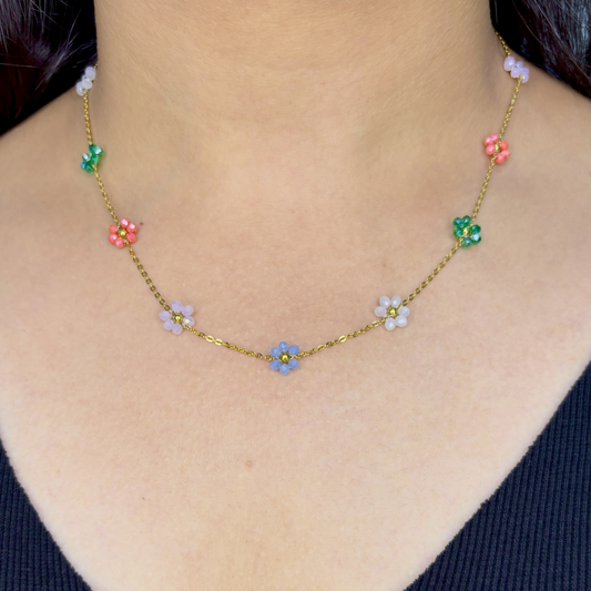 Daisy Necklace