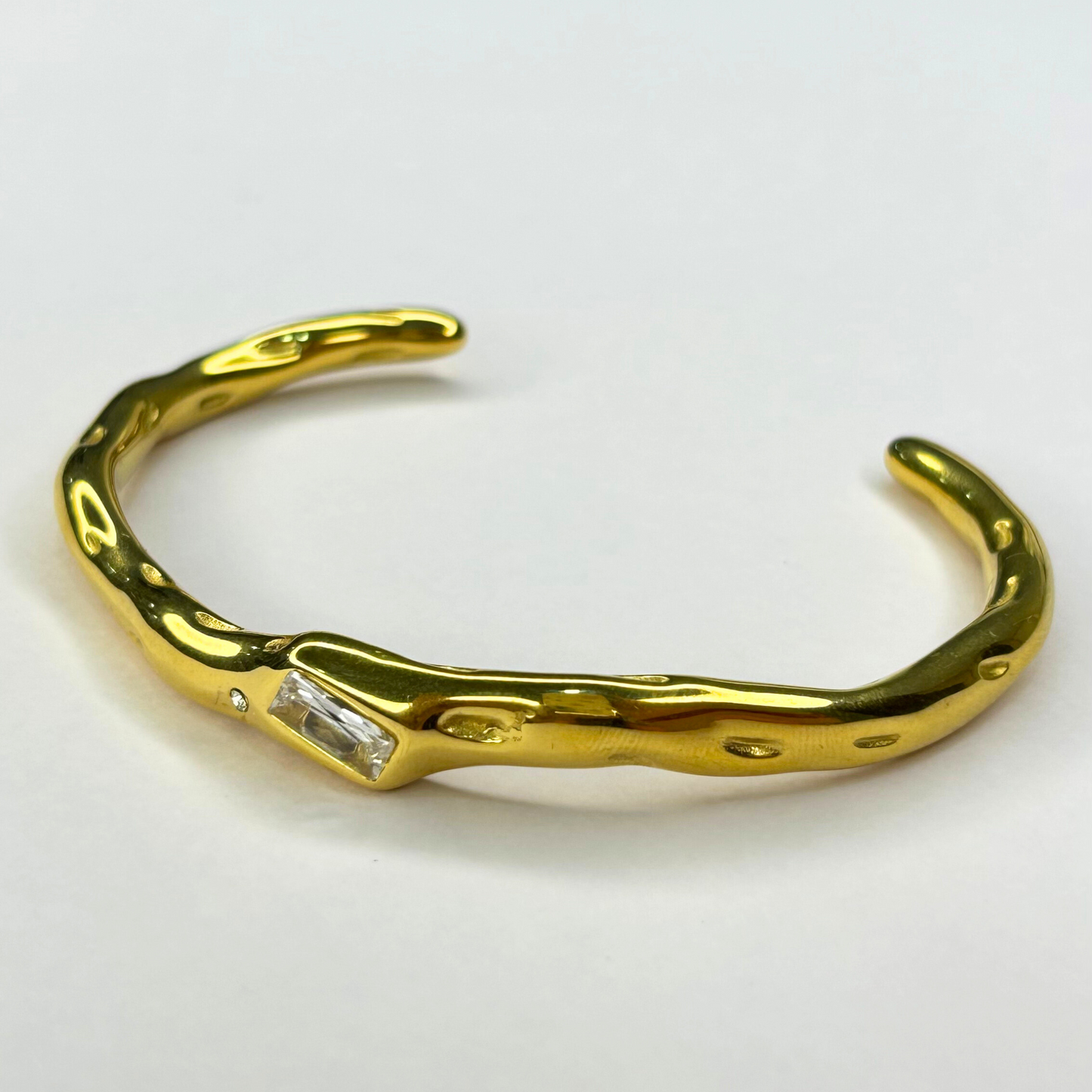 Flowy Adjustable Bracelet