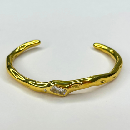 Flowy Adjustable Bracelet